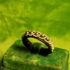 Tradera RING AV SKINN SILVERPÄRLOR TENNTRÅDSSLÖJD SAMISK HANTVERKSTIL> Hemslöjd