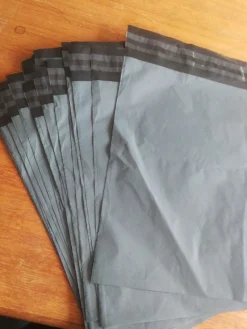 Tradera Frakt & Förpackning<Sammanlagt 15st!! 2 sort 5st 25cm/39cm och 10st 16cm/27cm