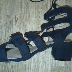 Tradera Damskor<Sandaler Ellos 37- Nya och oanvända