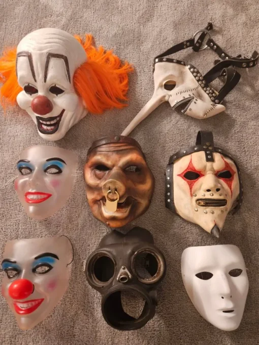 Tradera Slipknot masker^ Maskeradkläder