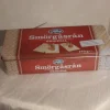 Tradera Plåtemballage<Smörgåsrån plåtburk.