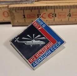 Tradera Sovjetisk propaganda pin - Flyg - Mi 6 - 1957^ Flyg
