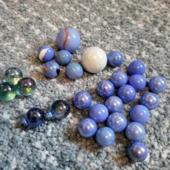 Tradera Spel glas kulor olika blåa> Utomhusleksaker