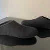 Tradera Herrskor<Svarta ulltofflor inneskor tofflor ull storlek 42