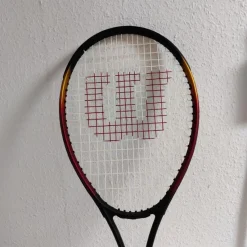 Tradera Tennis<Tennis Racket Wilson TEMPEST High Beam Series 100 SQ.IN. Snyggt Rött & Svart