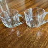 Tradera TVÅ PUNCH/GLÖGG MUGGAR MED OLIVSLIPNING> Glas