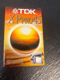 Tradera VIDEOKAMERAKASSETT - Nytt - TDK XP PRO 45^ Filmkameror