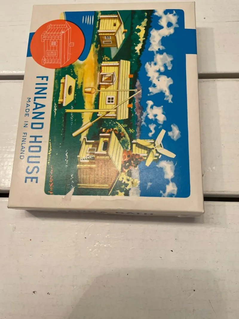 Tradera Övriga Samlarleksaker<Vintage byggsats byggklossar i trä, Finland House-Sauna-Bath
