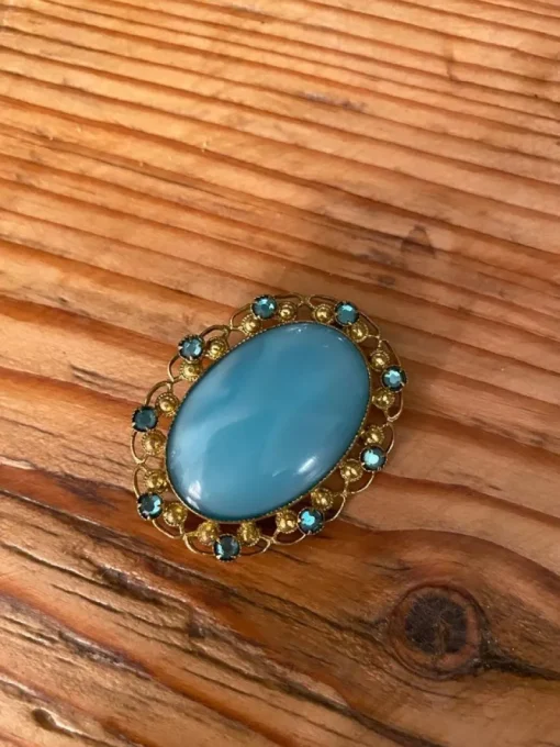 Tradera Broscher<Vintage Czech Slovakia turkos brosch