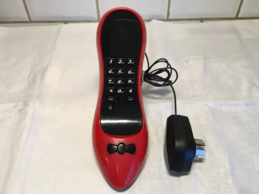 Tradera Övrig Telefoni<Vintage telefon Röd högklackad sko. 80- tal