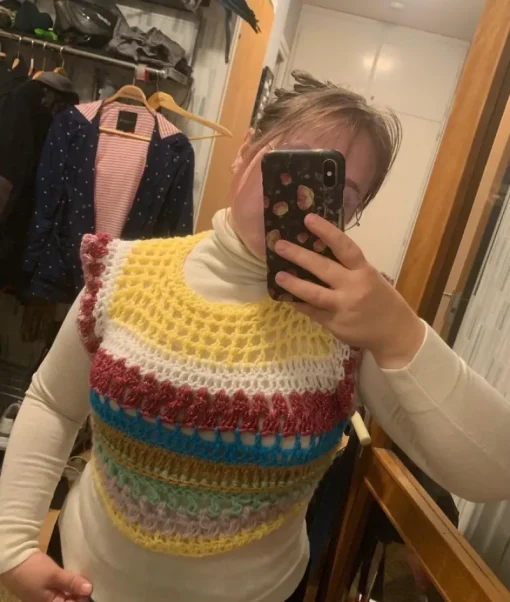 Tradera Virkad top/väst^ Kläder