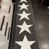 Tradera Vävd plastmatt med stjärnor - svart och vit 247x66cm^ Mattor