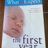 Tradera What to Expect the First Year av Heidi Murkoff, Arlene Eisenberg & Sandee> Graviditets- & Barnböcker