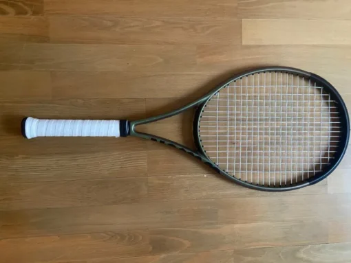 Tradera Tennis<Wilson blade tennis racket
