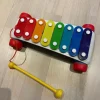 Tradera Xylofon på hjul från Fisher Price> Leksaksinstrument