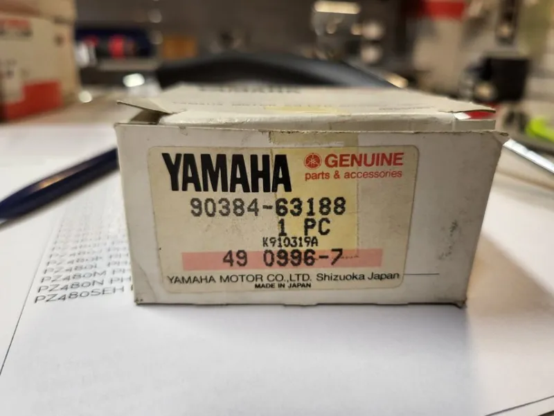 Tradera Yamaha reservdel 90384-63188 Bush^ Snöskotrar